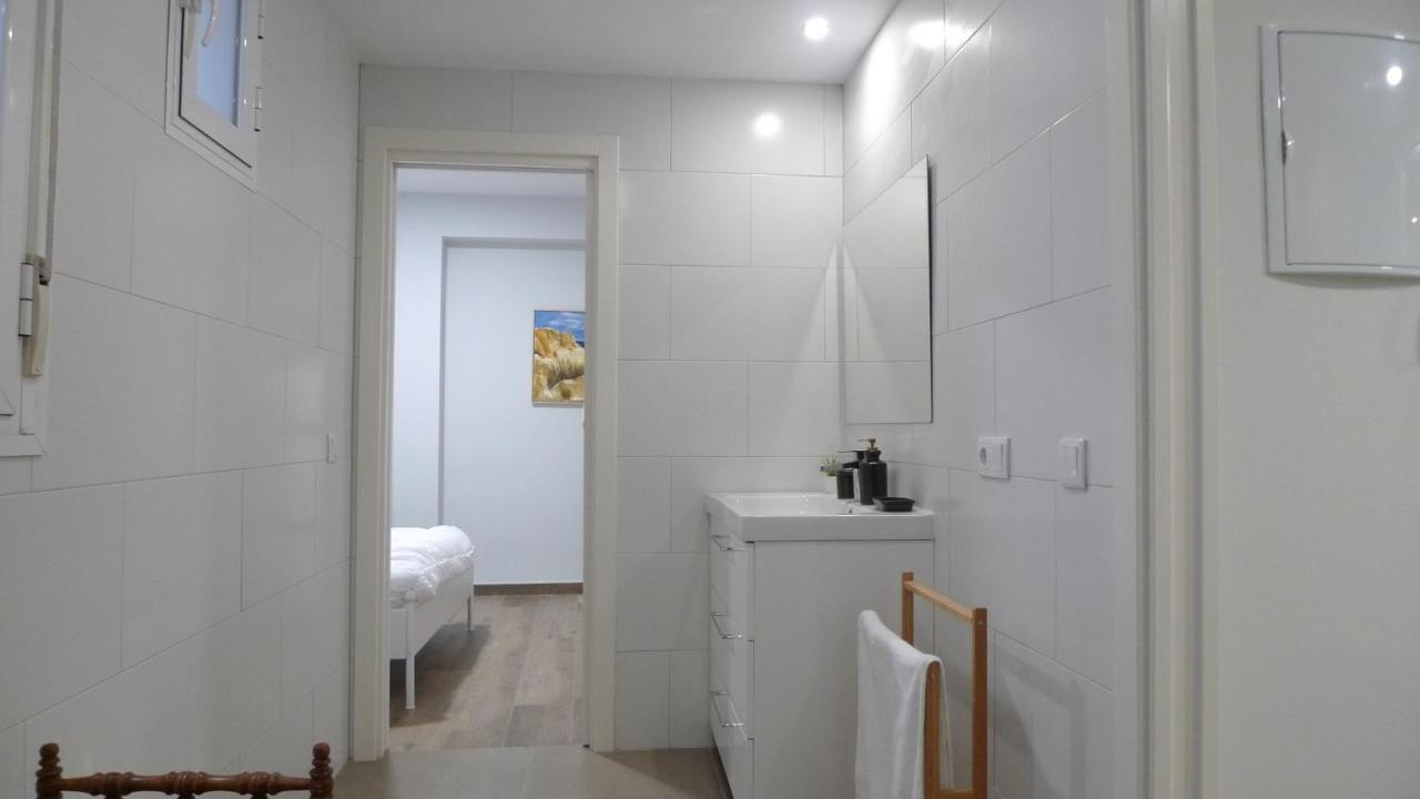 Living Triana House Apartment เซบีญา ภายนอก รูปภาพ